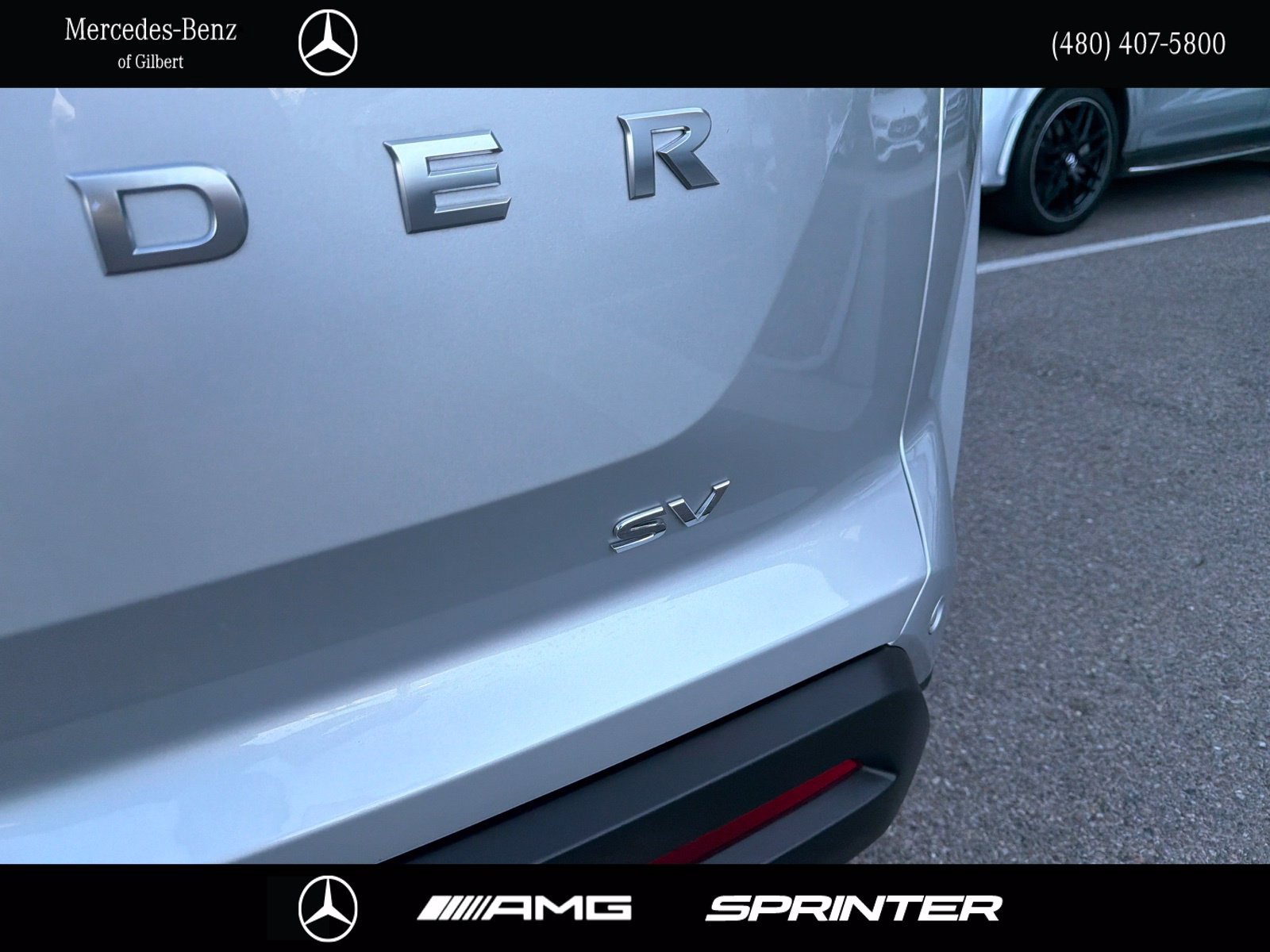 Used 2024 Nissan Pathfinder SV FWD image 5