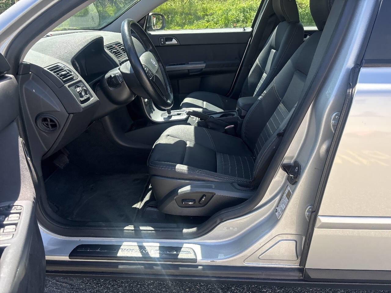 Used 2007 Volvo S40 2.4i FWD image 19