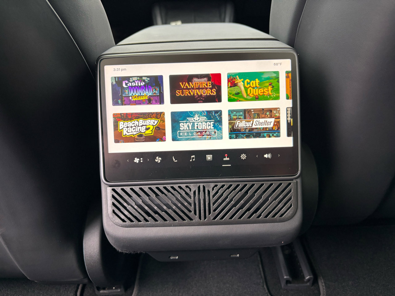 Used 2024 Tesla Model 3 Performance image 32