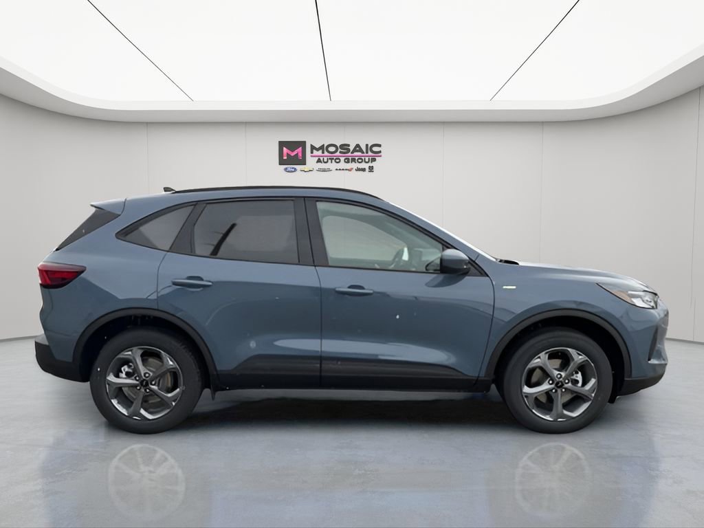 New 2026 Ford Escape Active w/ Cold Weather Package image 8