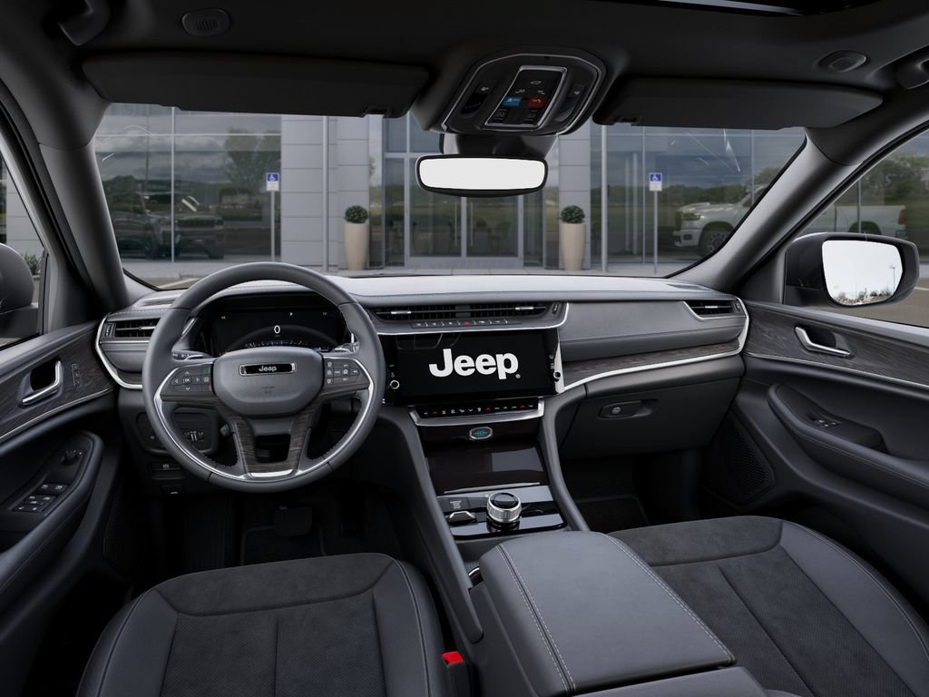New 2026 Jeep Grand Cherokee Altitude RWD image 14
