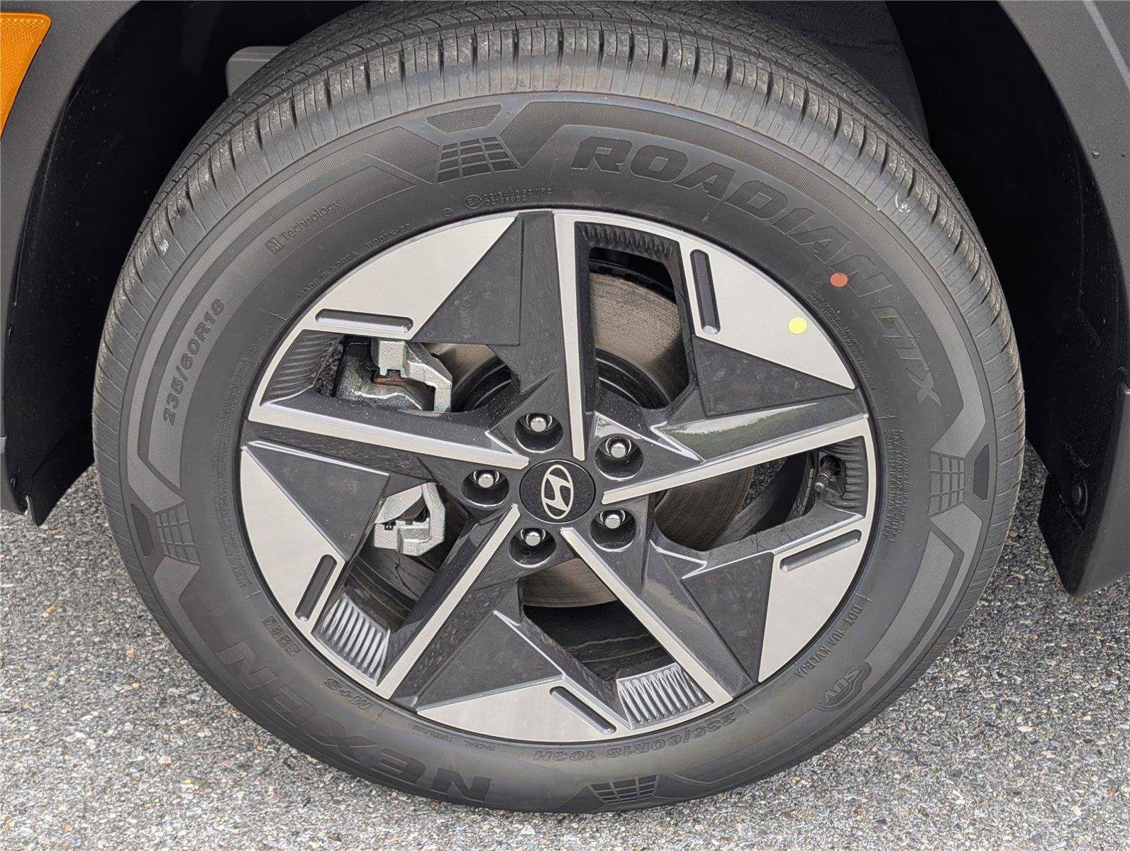 New 2026 Hyundai Tucson SEL w/ Tow & Go Package AWD/4WD image 8