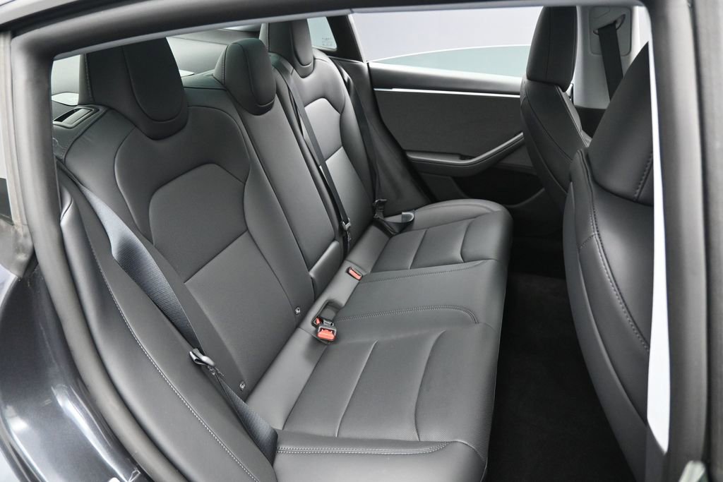 Used 2026 Tesla Model 3 Long Range RWD image 28