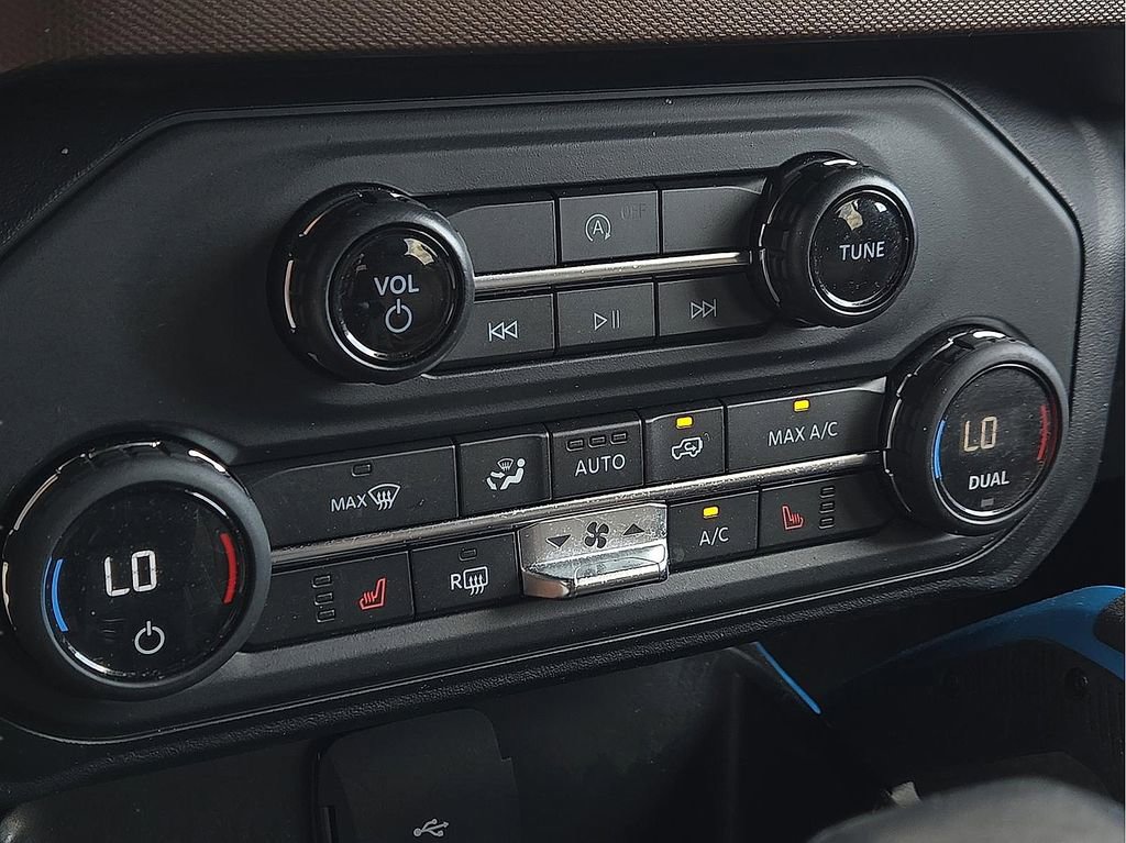 Used 2021 Ford Bronco Outer Banks AWD/4WD image 15