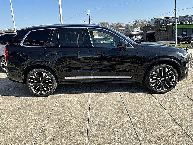New 2026 Volvo XC90 T8 Plus w/ Protection Package Premier AWD/4WD image 7