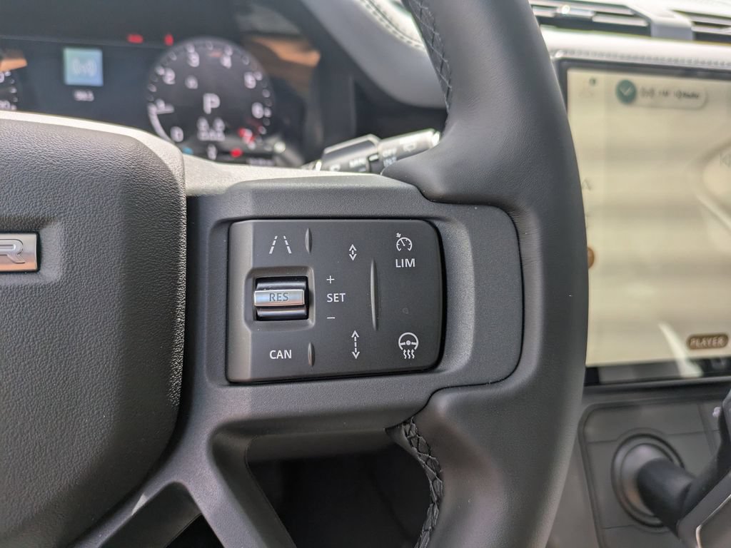 New 2026 Land Rover Defender 130 X-Dynamic SE AWD/4WD image 29