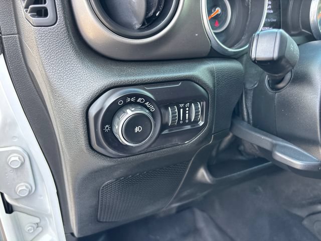 Used 2018 Jeep Wrangler Unlimited Sport S AWD/4WD image 15