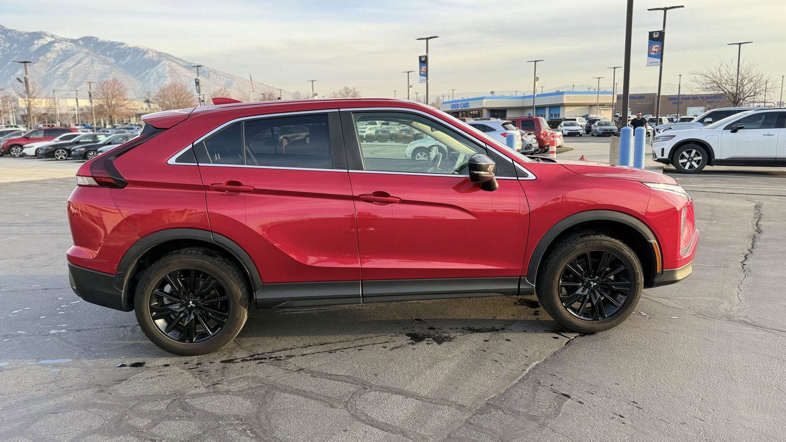 Used 2023 Mitsubishi Eclipse Cross LE image 5