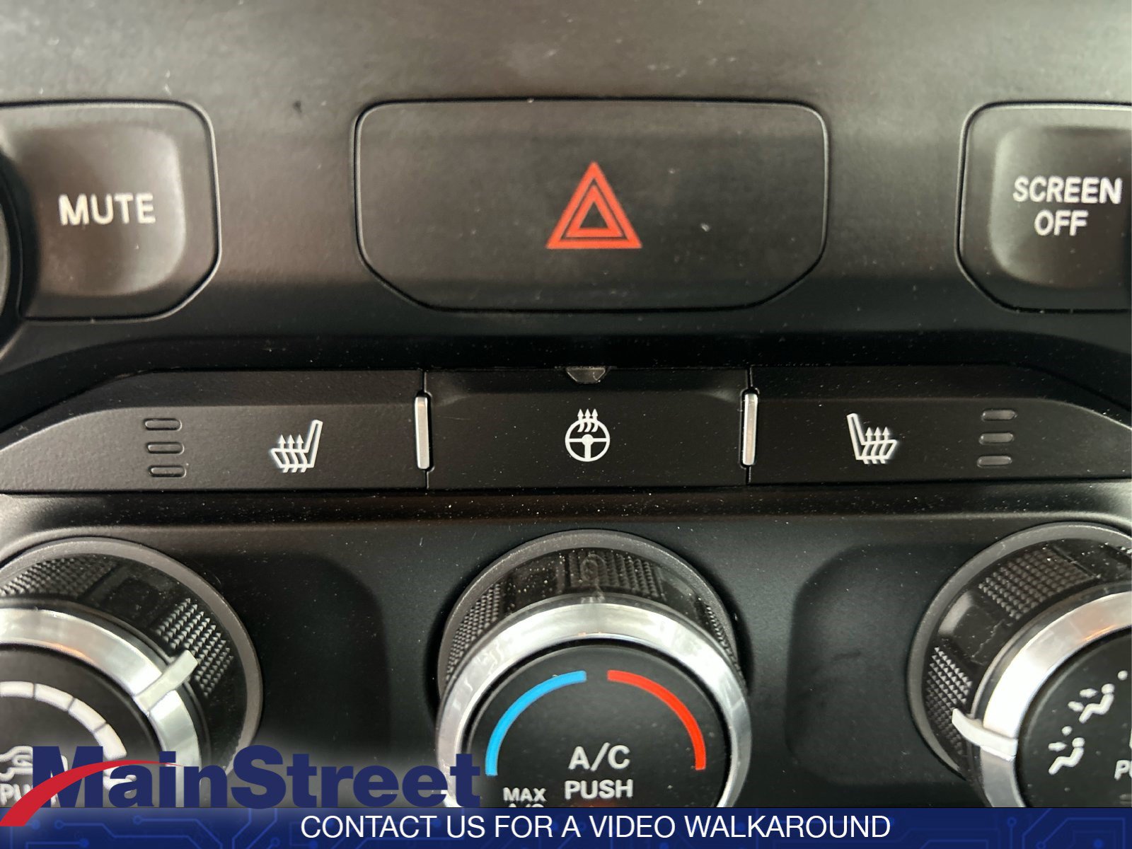 Used 2024 RAM 1500 Big Horn AWD/4WD image 31