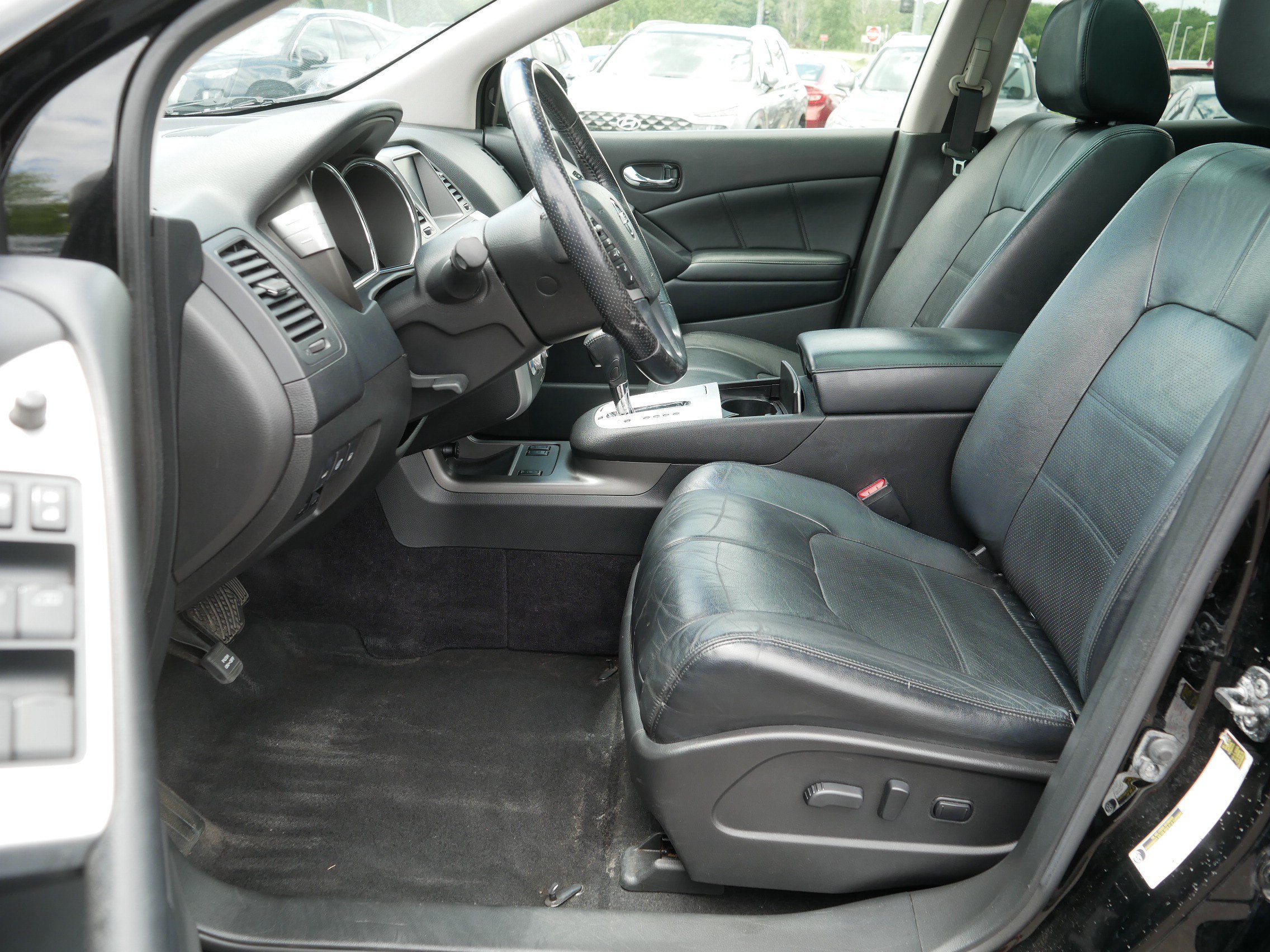 Used 2014 Nissan Murano SL w/ Navigation Package AWD/4WD image 12