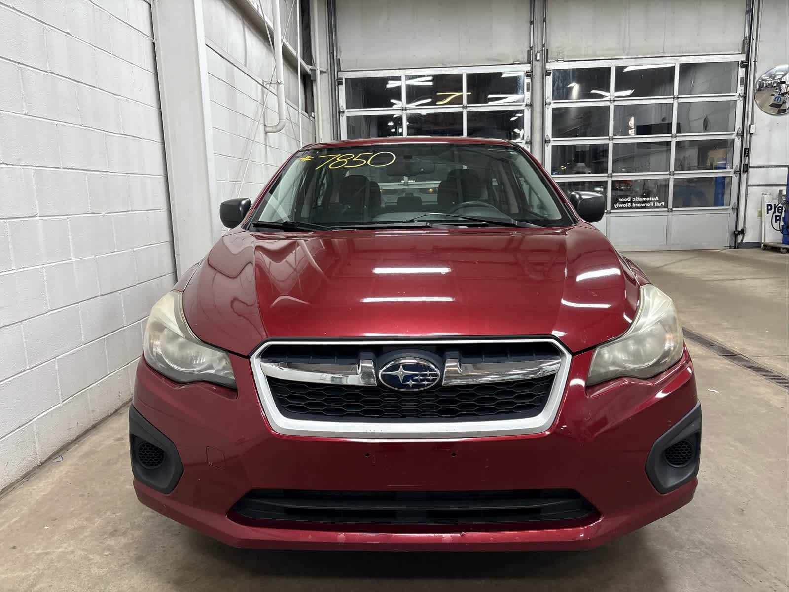 Used 2012 Subaru Impreza 2.0i image 3