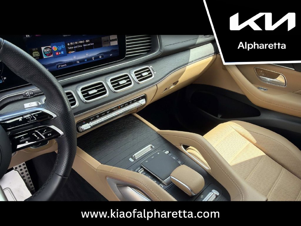 Used 2025 Mercedes-Benz GLS 450 4MATIC image 28
