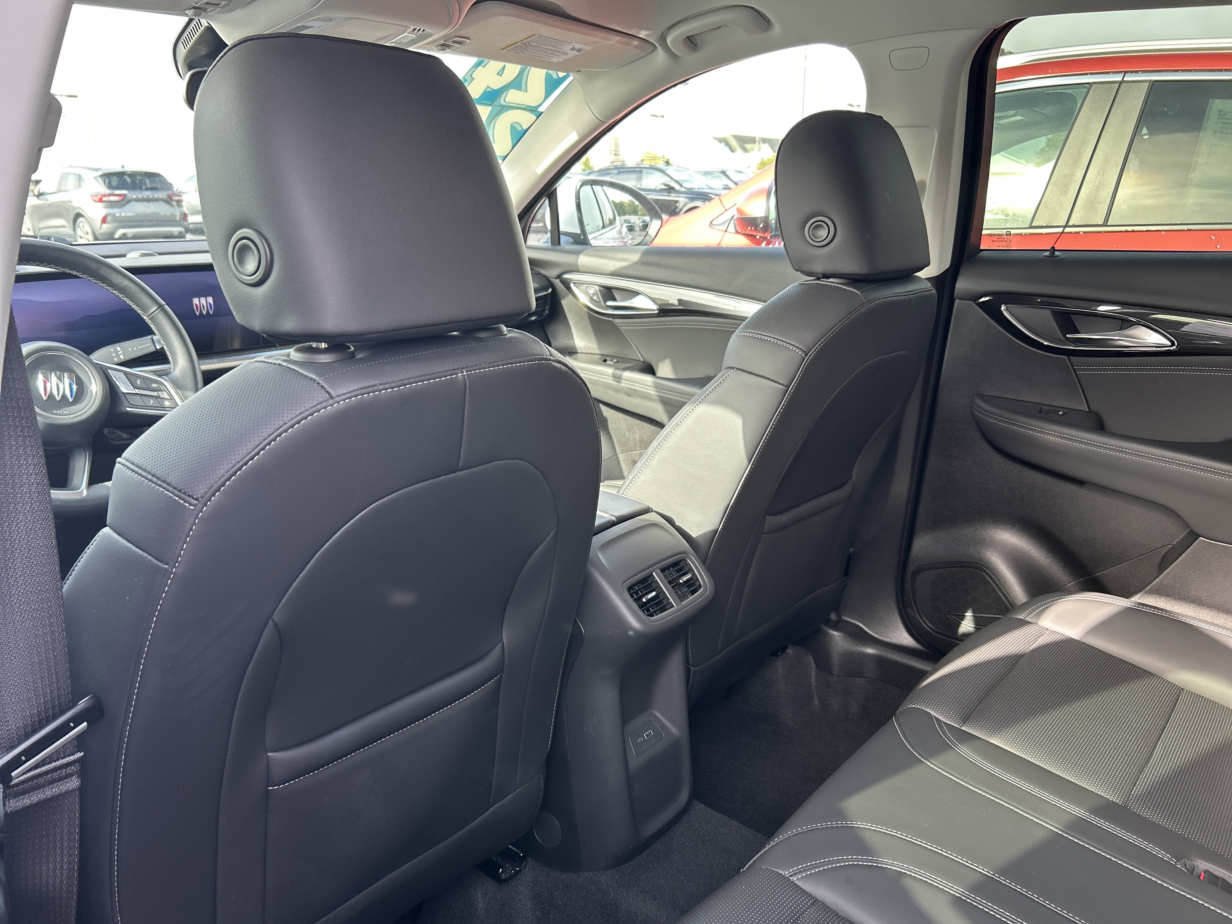 Used 2024 Buick Envision Preferred image 15