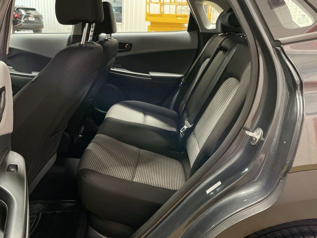 Used 2021 Hyundai Kona SE image 20