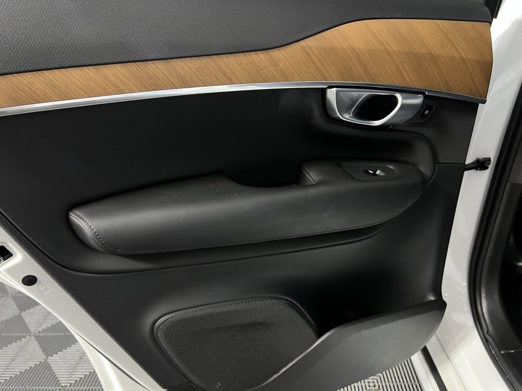 Used 2024 Volvo XC90 T8 Core w/ Protection Package Premier image 28