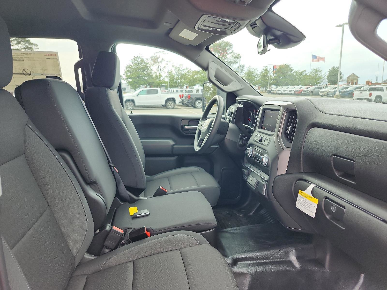 New 2026 GMC Sierra 3500 Pro w/ Convenience Package image 7