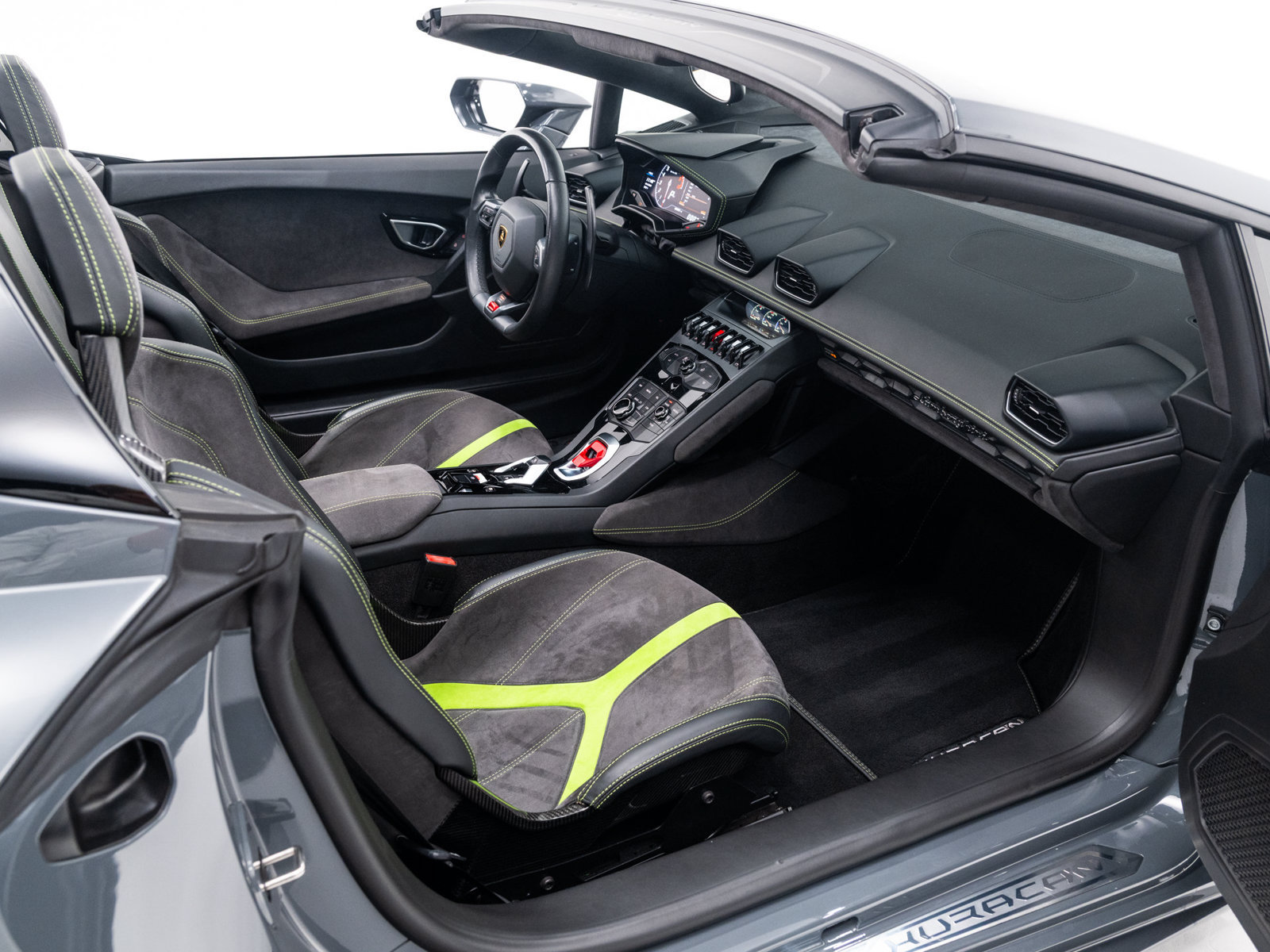 Used 2016 Lamborghini Huracan LP 610-4 AWD/4WD image 41