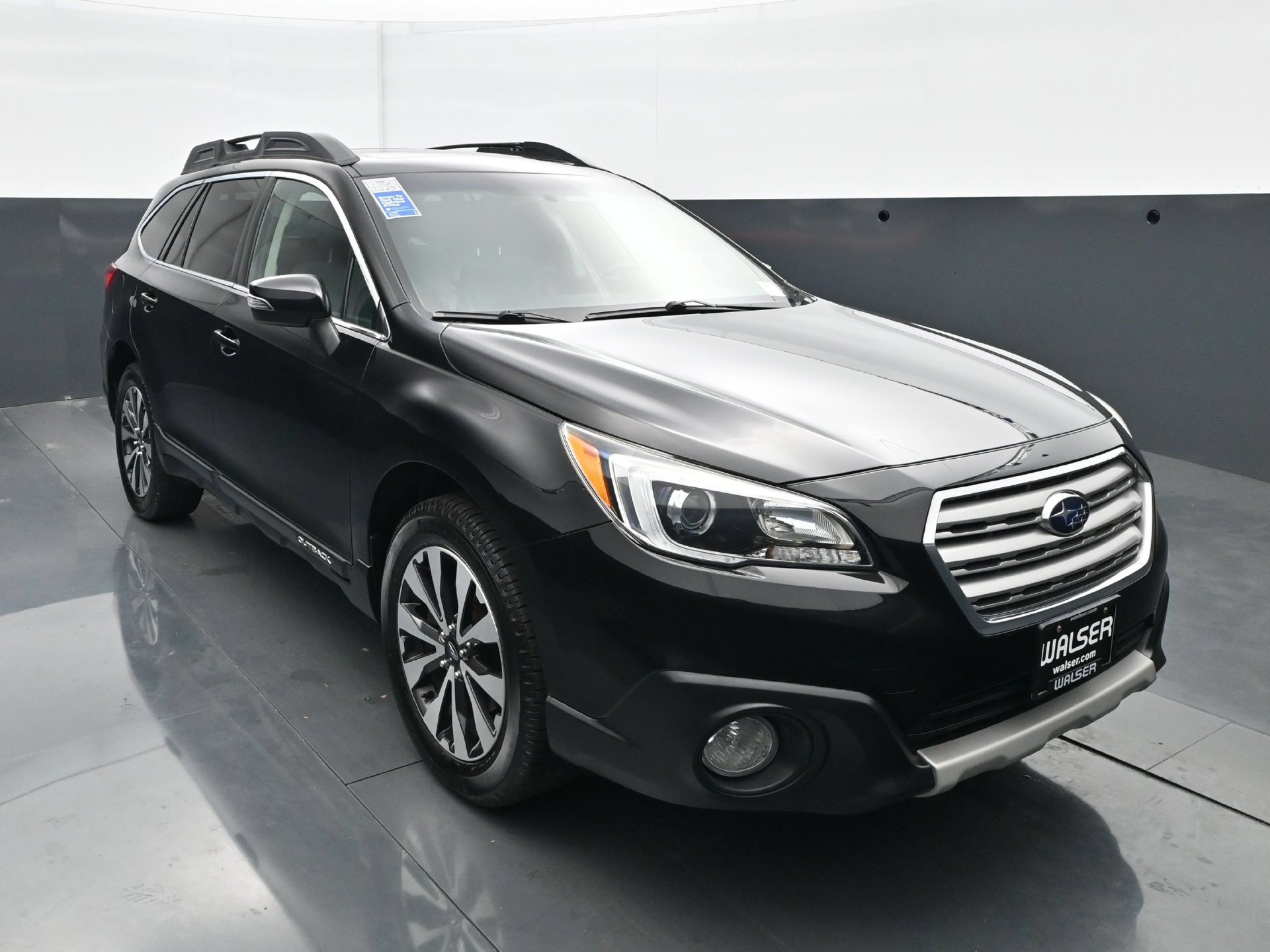 Used 2016 Subaru Outback 2.5i Limited AWD/4WD image 9