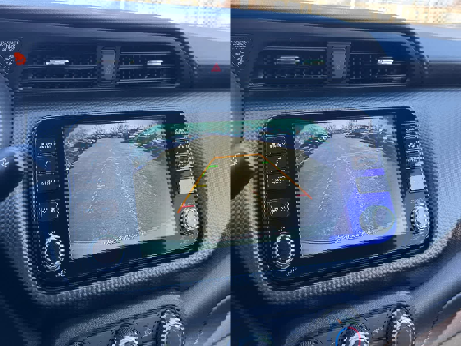 Used 2023 Nissan Kicks SV image 22