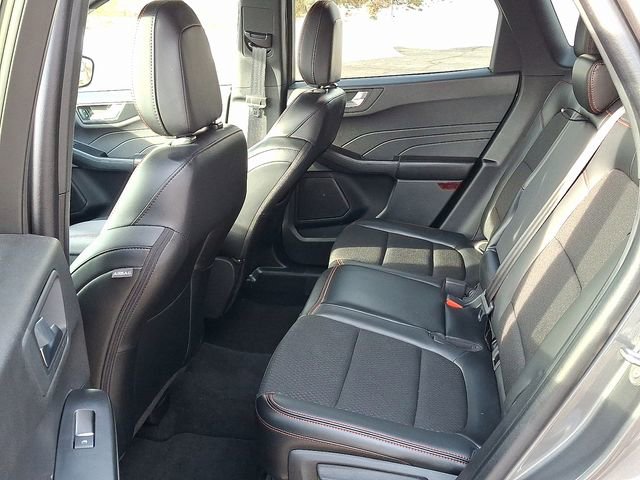 Used 2025 Ford Escape ST-Line Select image 8