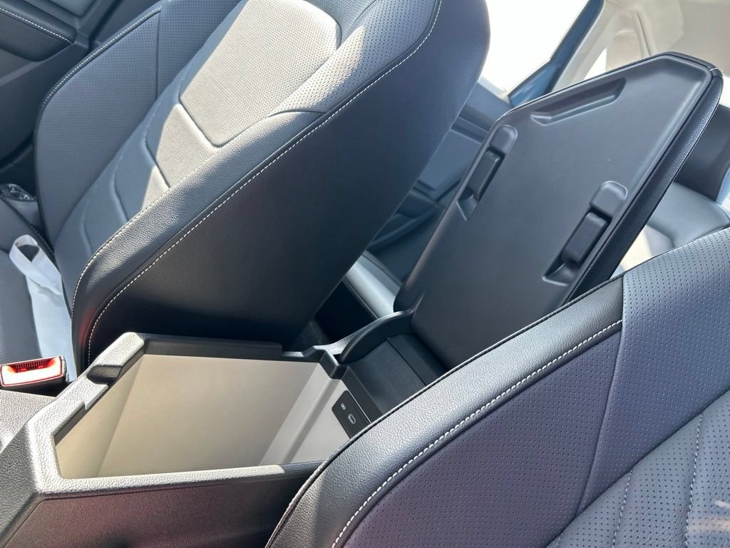 New 2026 Volkswagen Jetta SEL FWD image 41