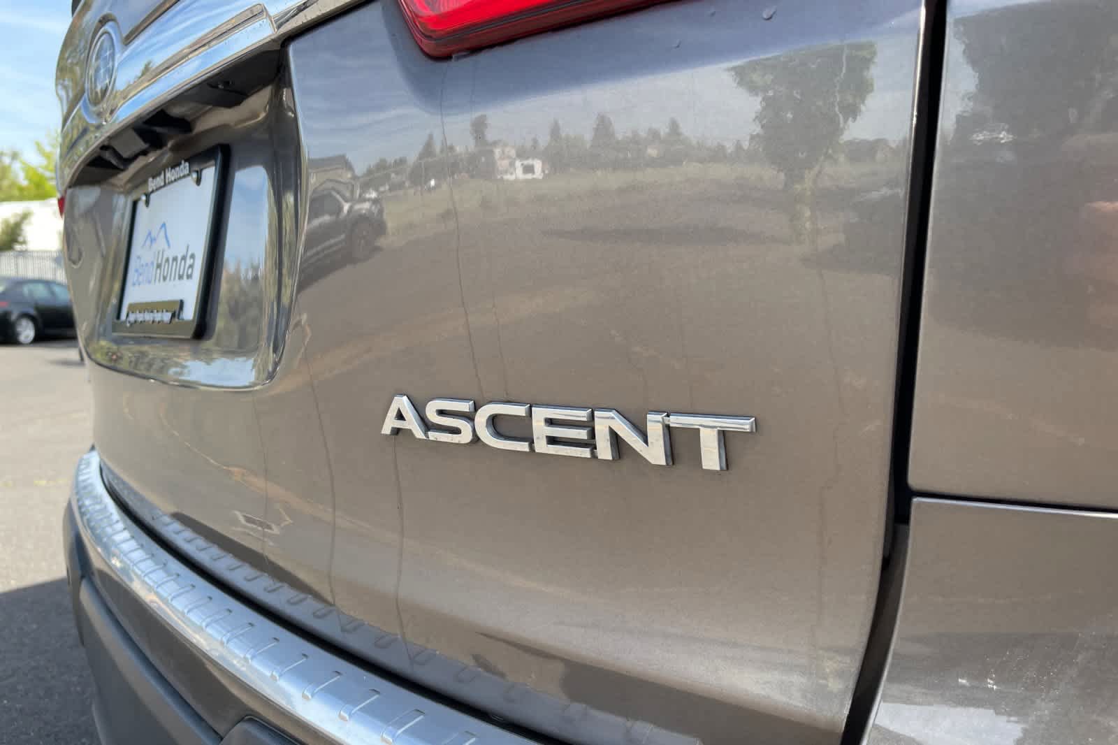 Used 2021 Subaru Ascent Premium w/ Convenience Package AWD/4WD image 14