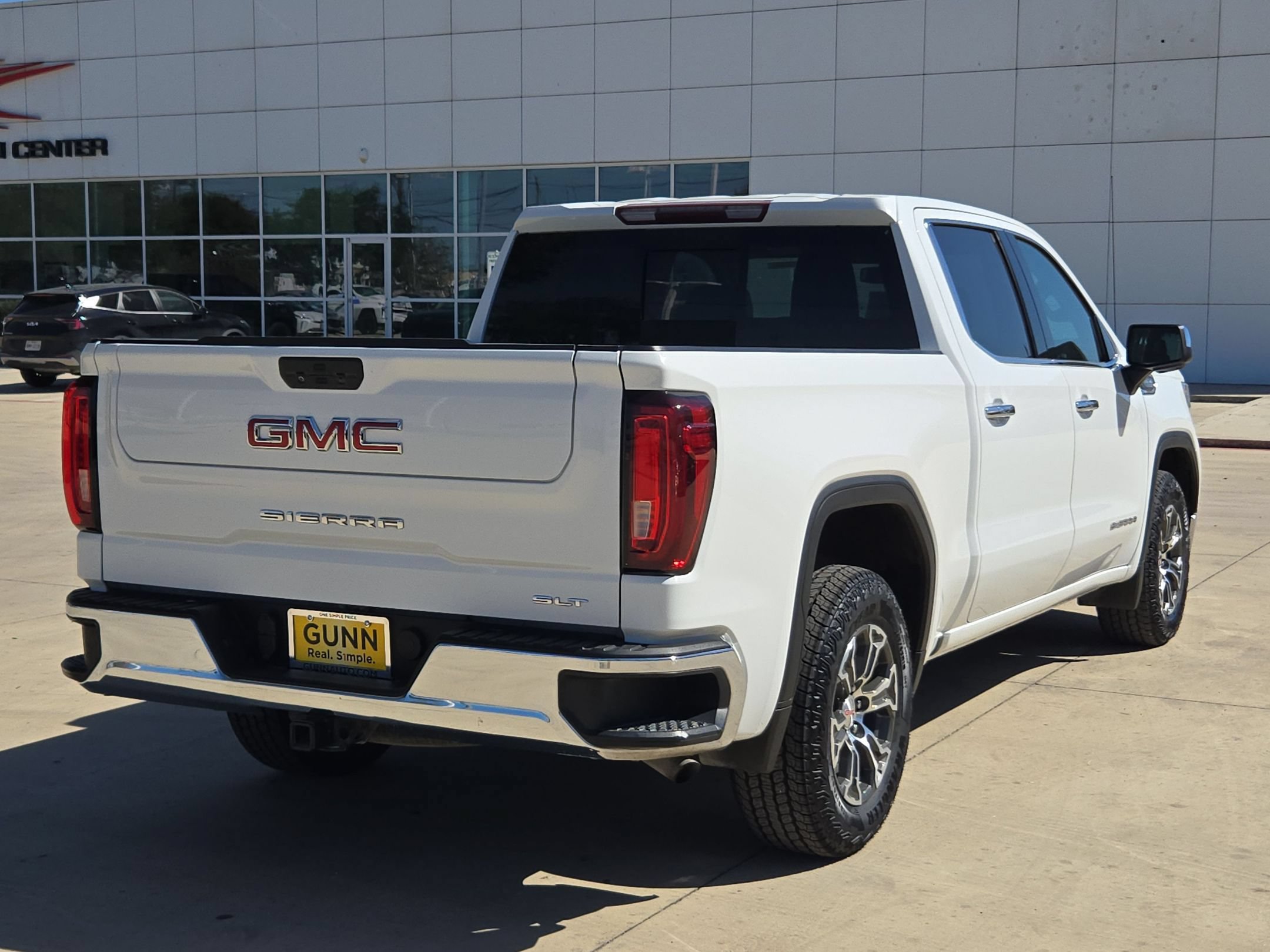 Certified 2021 GMC Sierra 1500 SLT w/ SLT Convenience Package RWD image 3