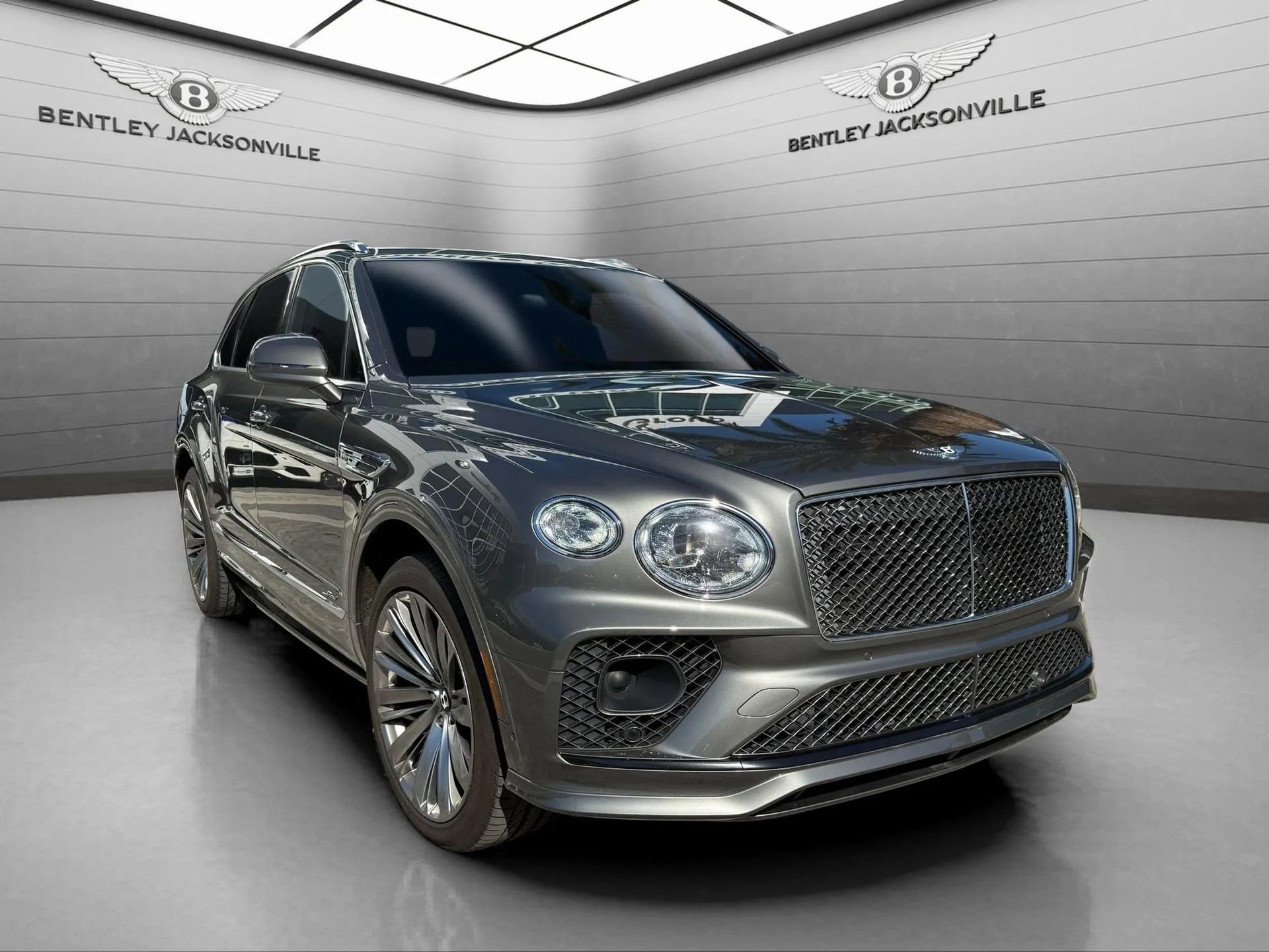 Used 2021 Bentley Bentayga Speed image 1