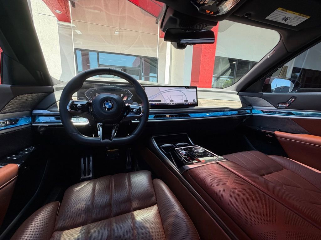 Used 2023 BMW 740i w/ Parking Assistance Package RWD image 26