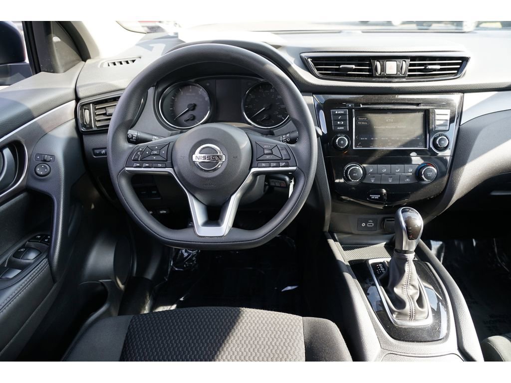 Used 2022 Nissan Rogue Sport S image 20