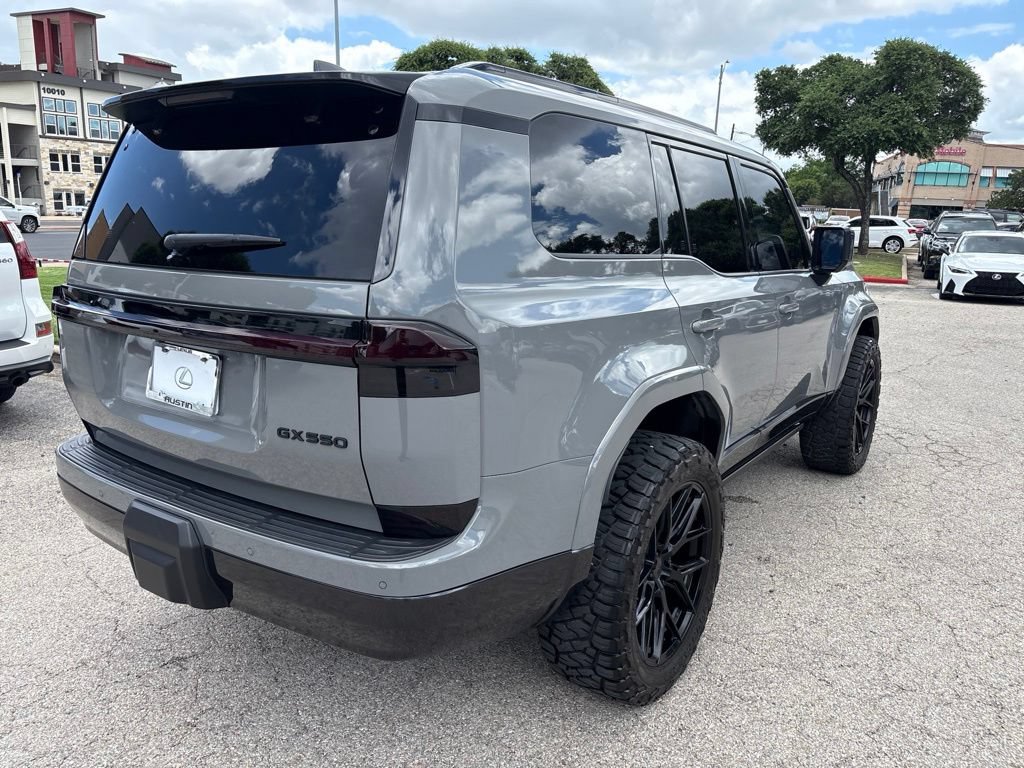 Used 2025 Lexus GX 550 w/ Accessory Package (Z1) AWD/4WD image 5