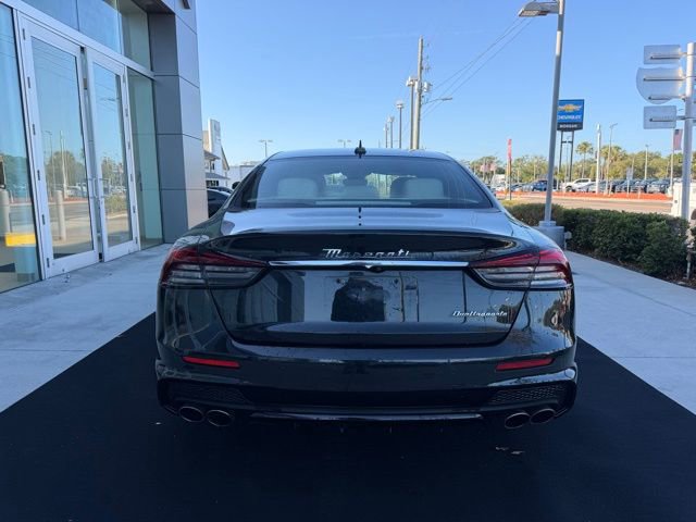 Used 2022 Maserati Quattroporte Modena image 17