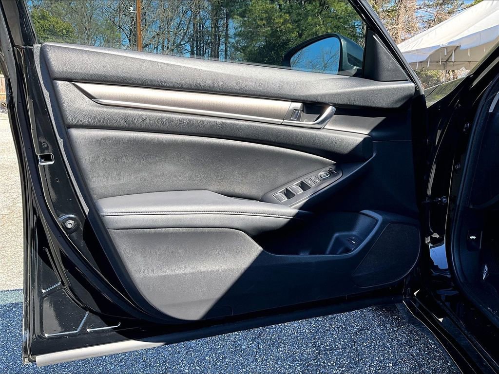 Used 2021 Honda Accord LX image 20