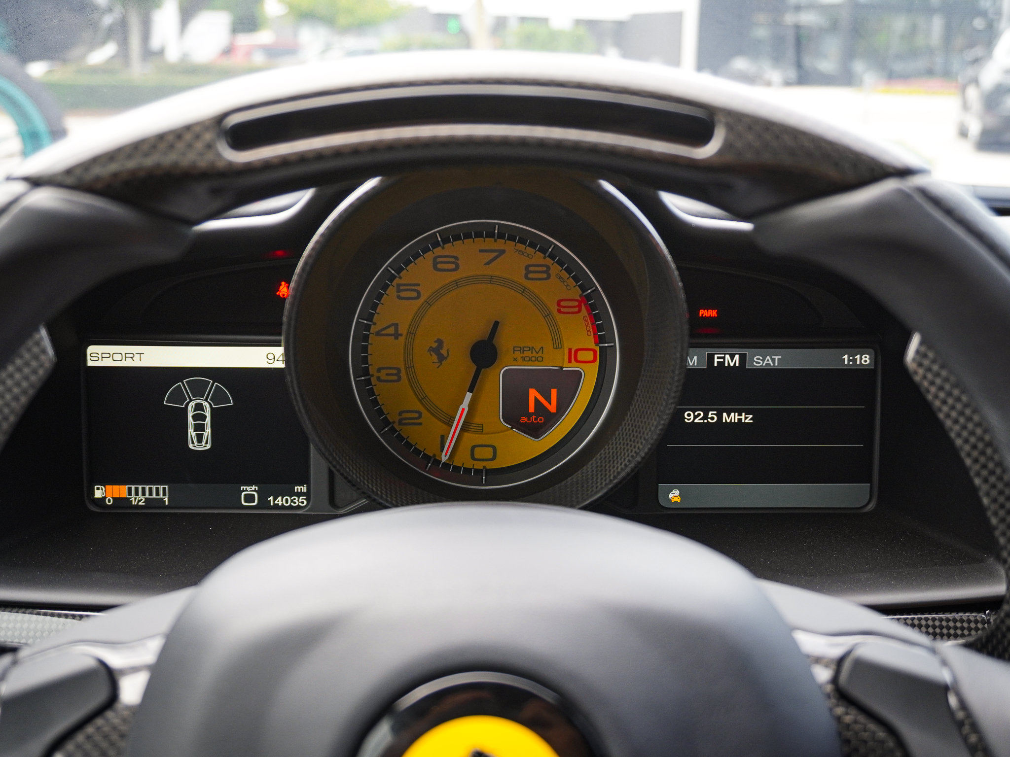 Used 2013 Ferrari 458 Italia Coupe RWD image 24
