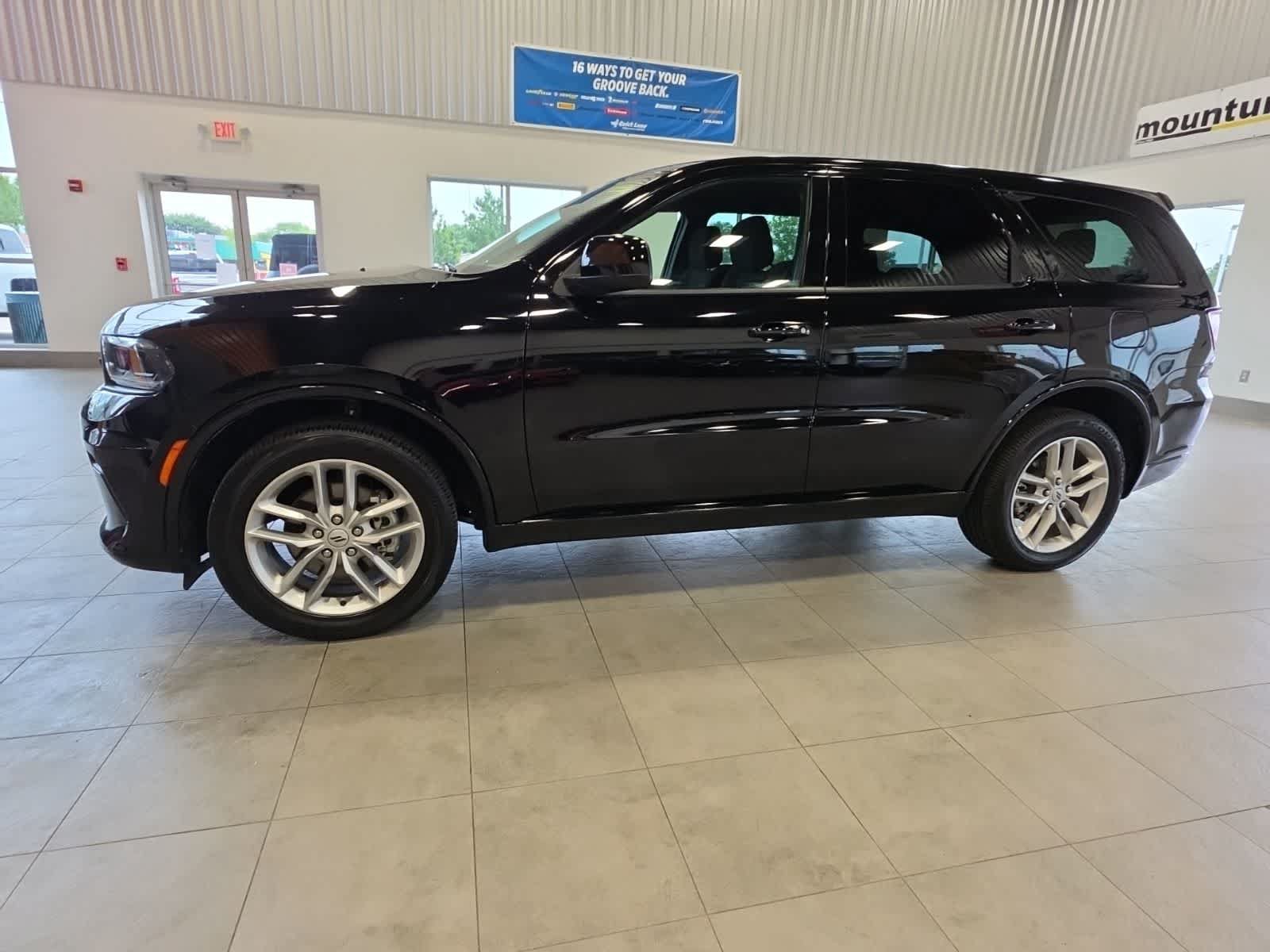 Used 2025 Dodge Durango GT AWD/4WD image 12