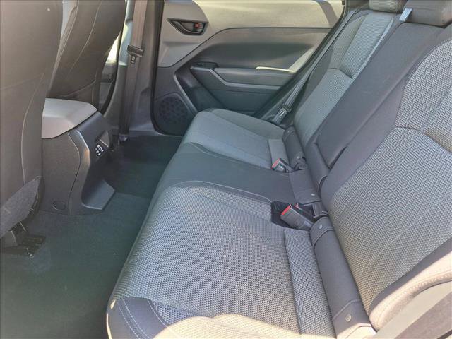 Used 2024 Subaru Crosstrek 2.0i Premium AWD/4WD image 16