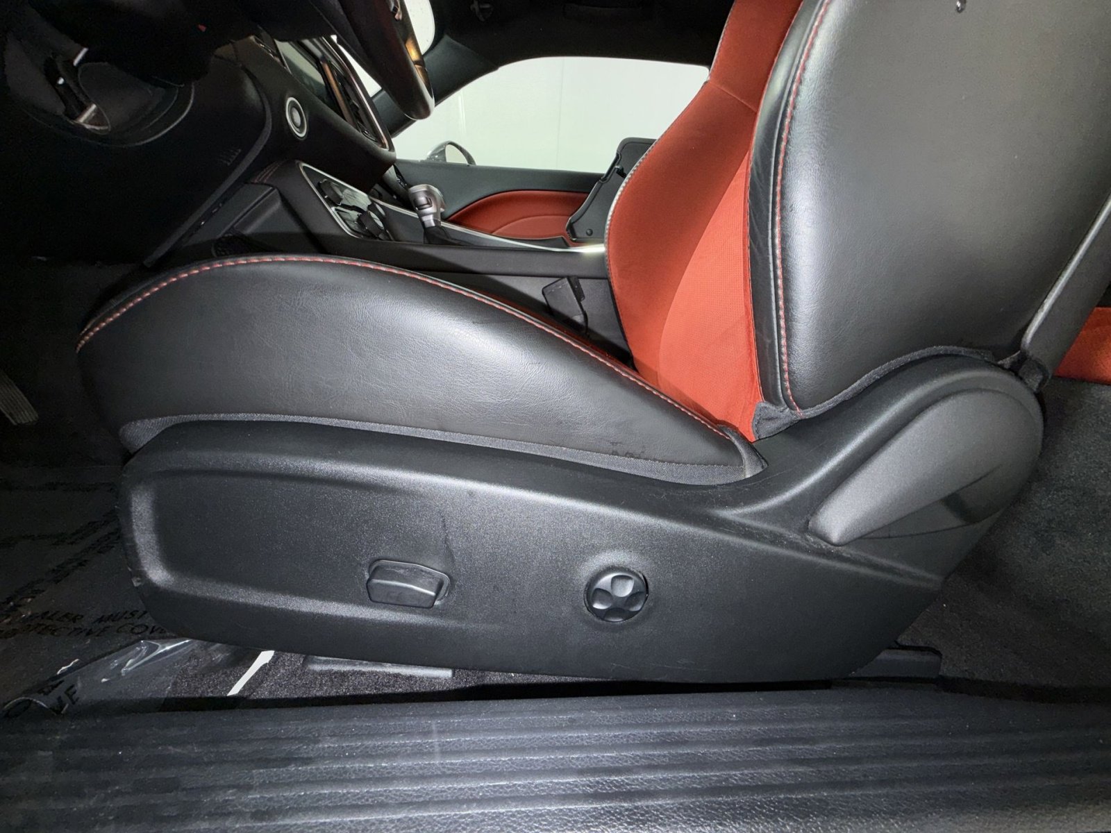 Used 2018 Dodge Challenger R/T Scat Pack w/ Dynamics Package RWD image 14