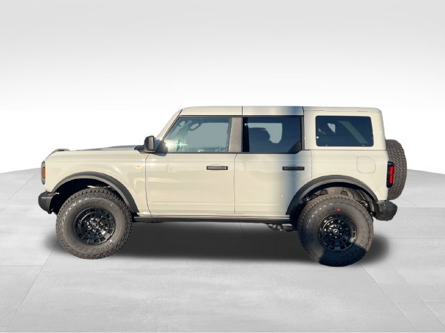 New 2026 Ford Bronco Badlands w/ Sasquatch Package AWD/4WD image 3