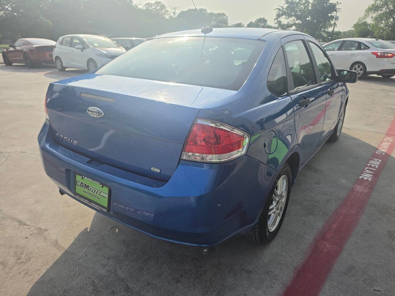 Used 2010 Ford Focus SE FWD image 12
