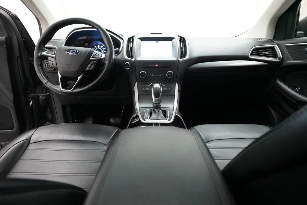 Used 2017 Ford Edge SEL w/ Equipment Group 201A AWD/4WD image 5