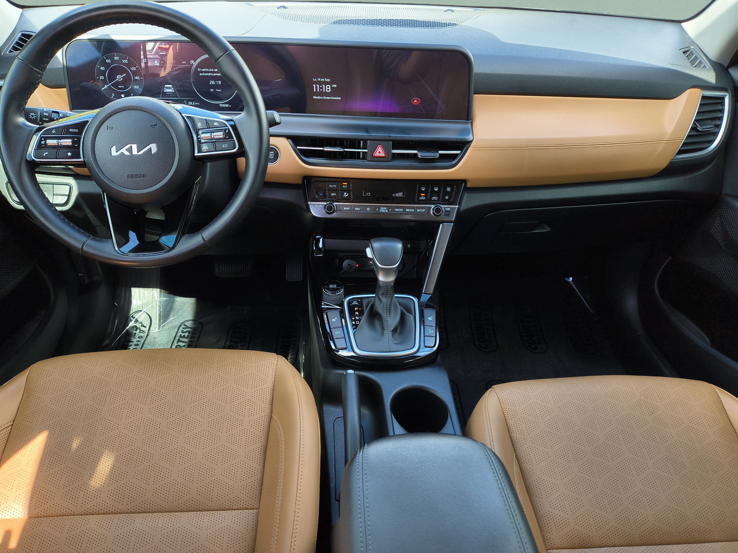 Used 2024 Kia Seltos EX FWD image 14