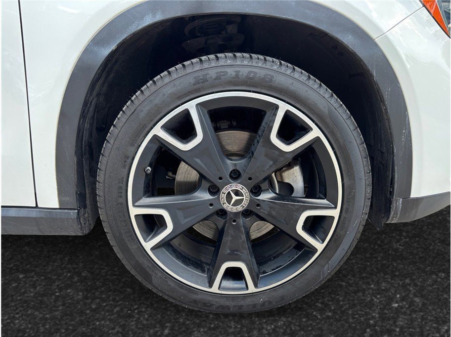 Used 2019 Mercedes-Benz GLA 250 GLA 250 Sport Utility 4D image 12