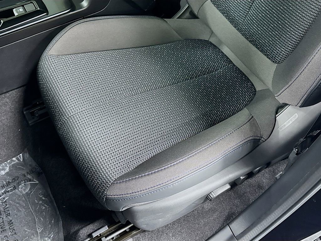 New 2026 Subaru Forester Premium AWD/4WD image 17