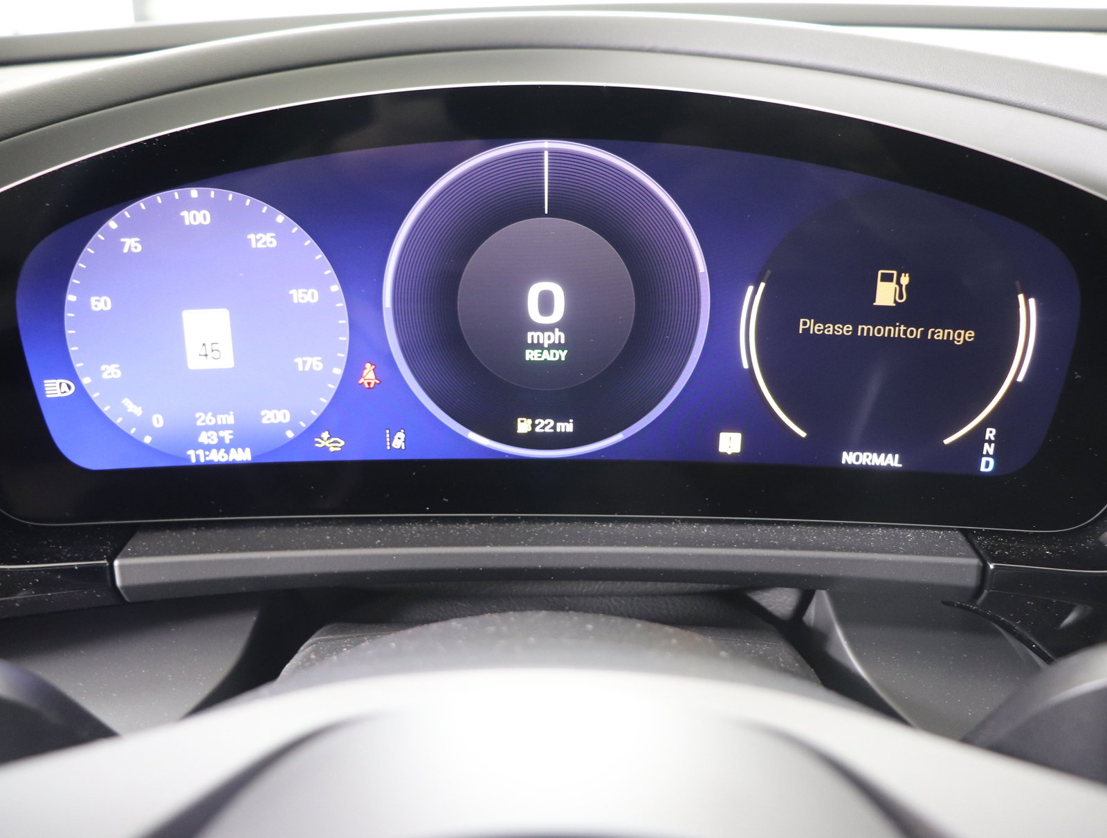 Used 2025 Porsche Macan Electric image 38