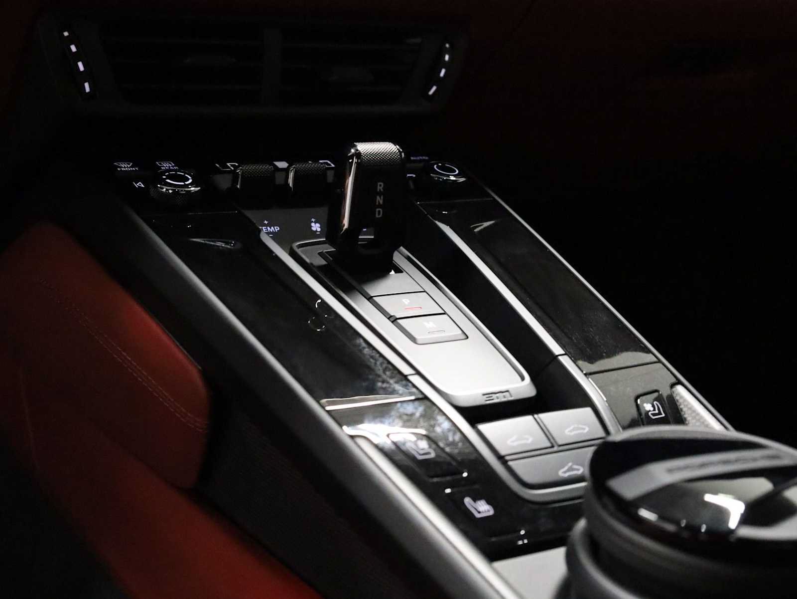 Certified 2026 Porsche 911 Carrera 4 GTS AWD/4WD image 28