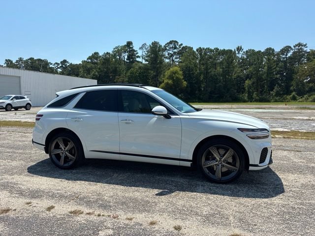 Used 2024 Genesis GV70 3.5T Sport w/ Sport Advanced Package AWD/4WD image 2