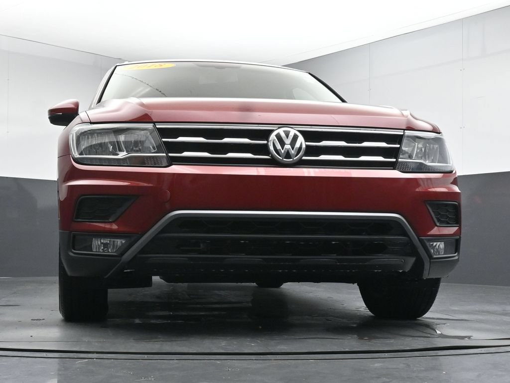 Used 2018 Volkswagen Tiguan SE AWD/4WD image 34
