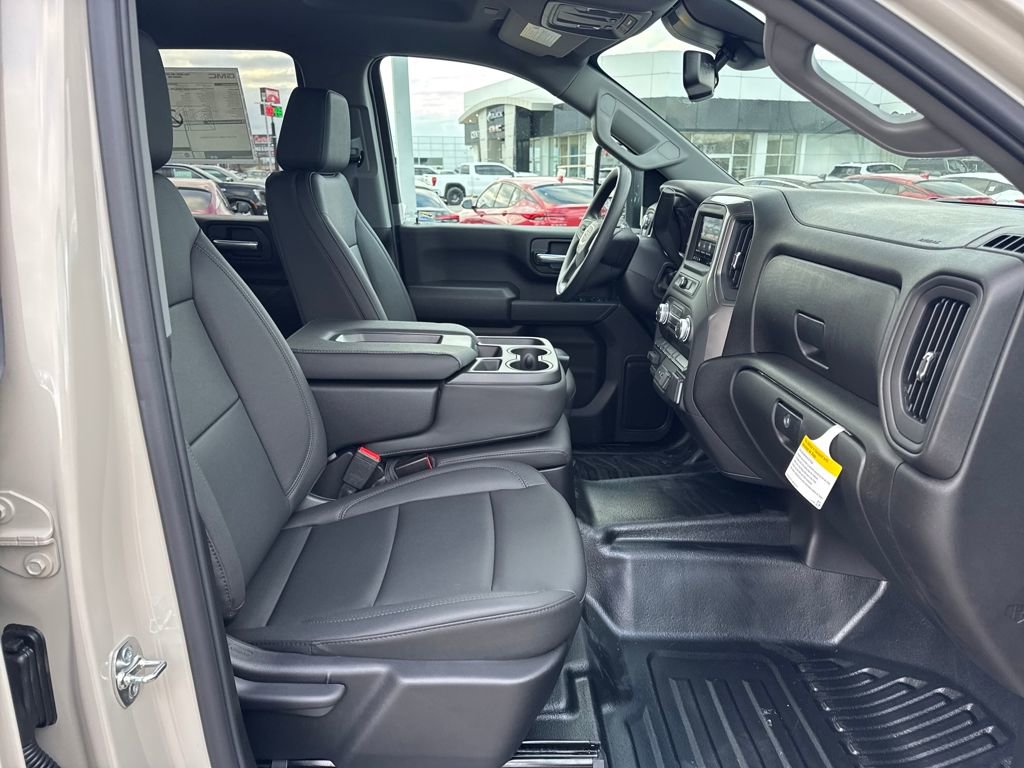 New 2026 GMC Sierra 3500 Pro w/ Convenience Package image 11