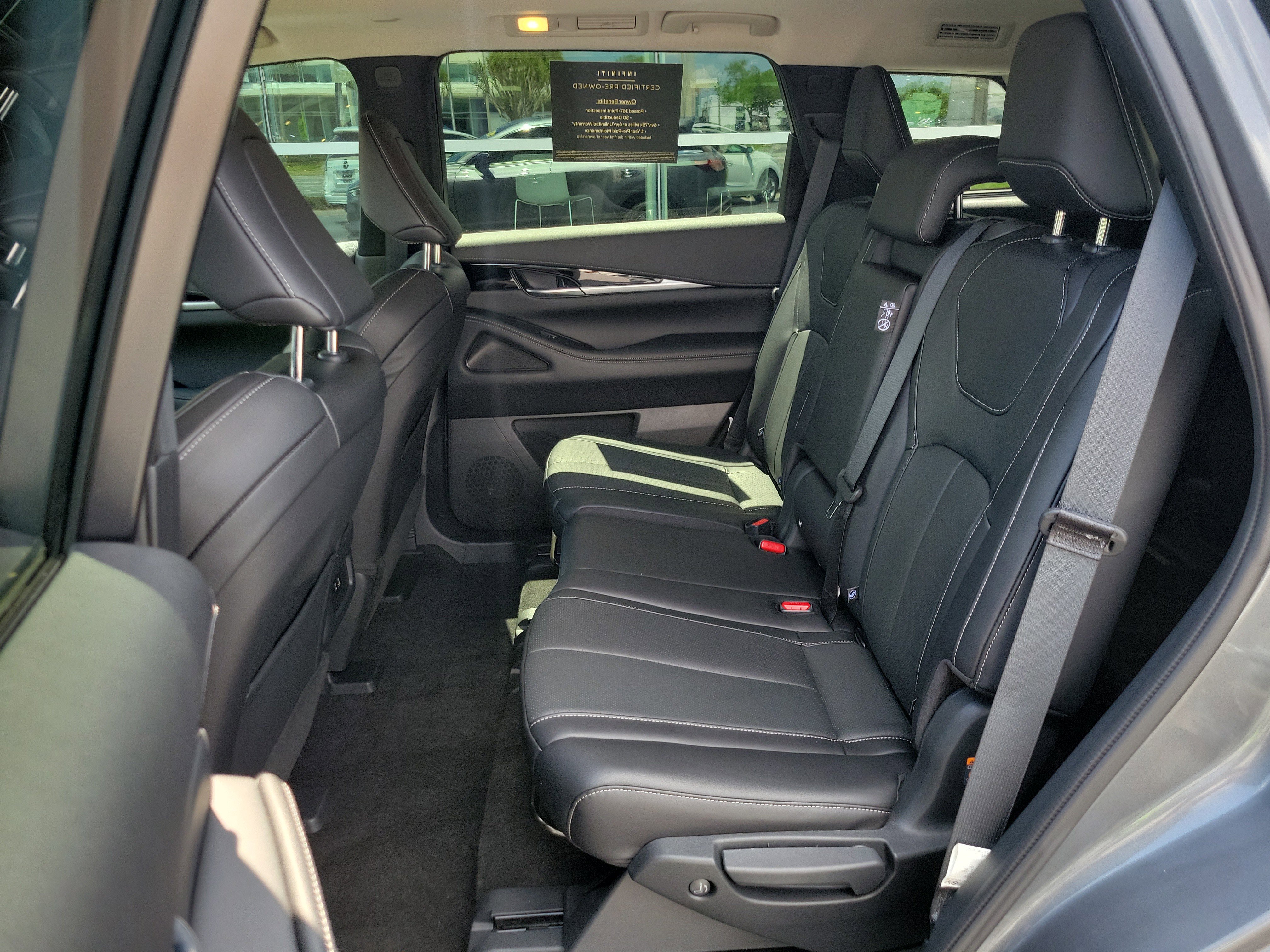 Certified 2025 INFINITI QX60 Pure image 17