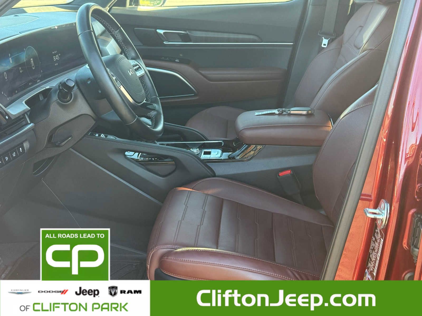 Used 2023 Kia Telluride SX Prestige image 12